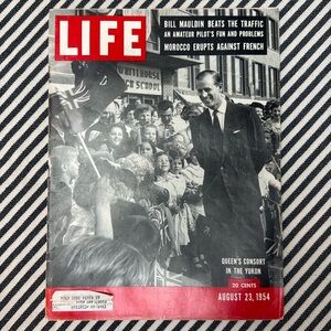 1954 LIFE Magazine Aug 23 Edition in Pristine Condition